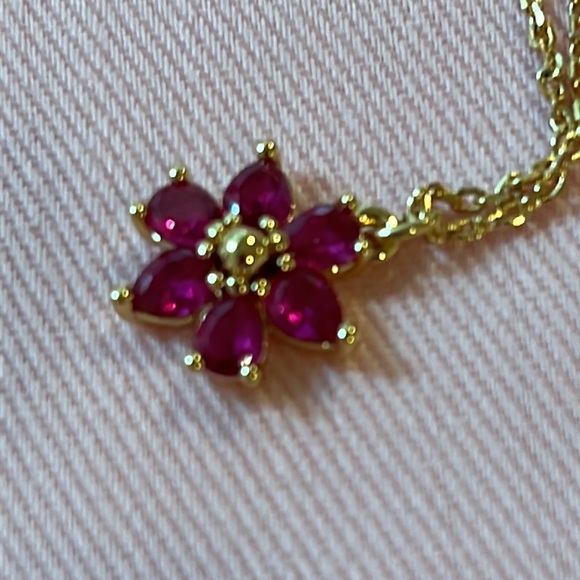 Kate Spade "First Bloom" Mini Pendant Necklace - NWT - Picture 11 of 11